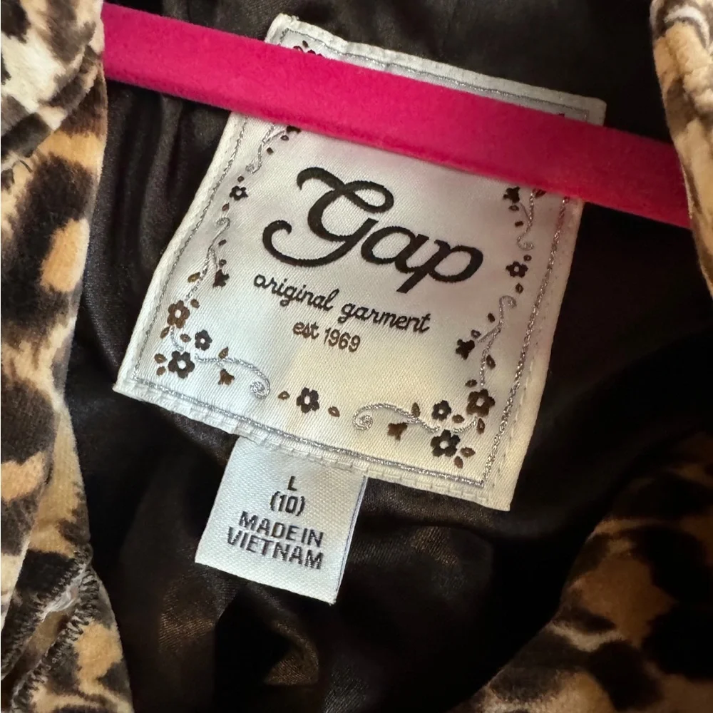 GAP leopard print